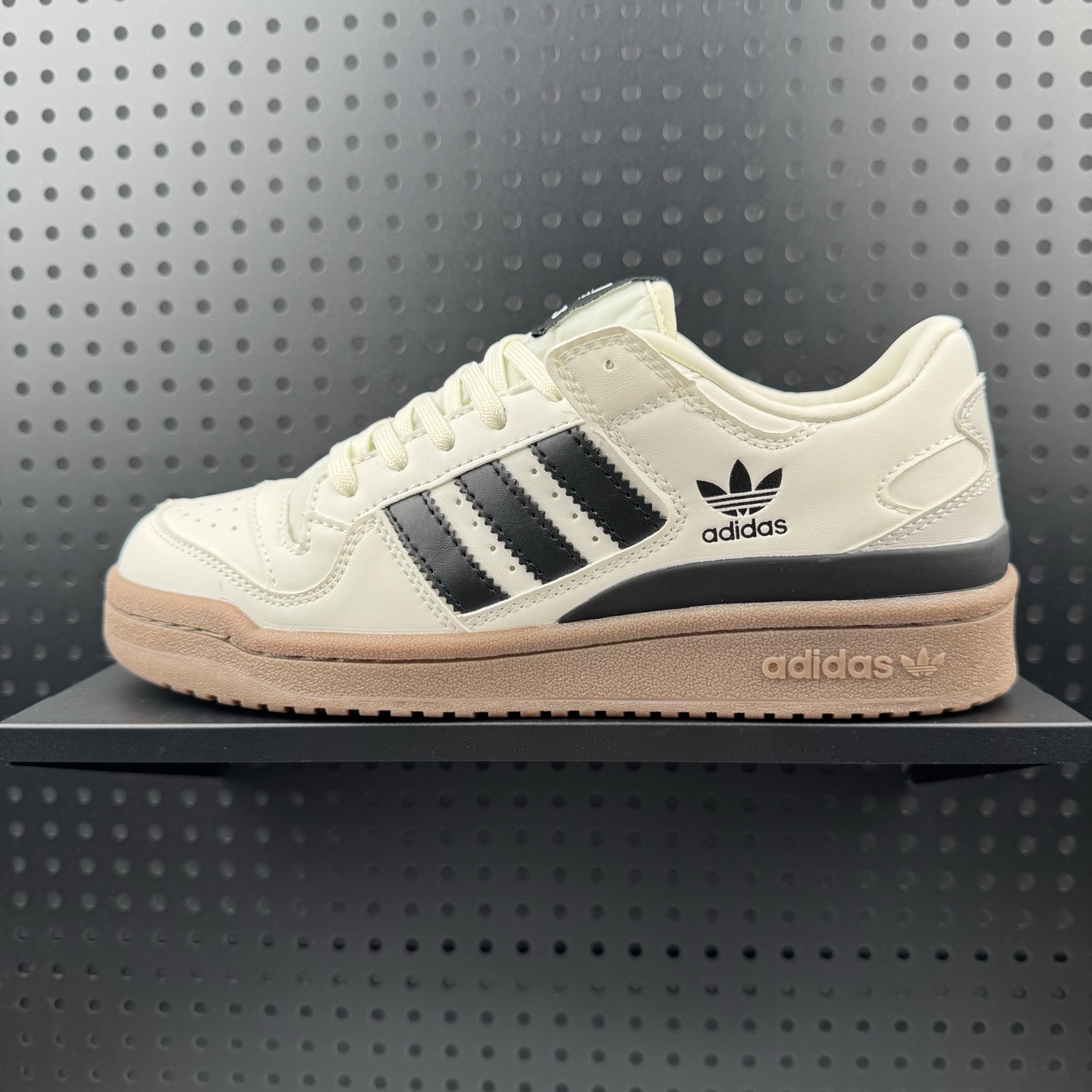Adidas Forum LOW CL 阿迪达斯 三叶草低帮 经典复古板鞋 潮流休闲鞋 货号:JQ0209 (26)