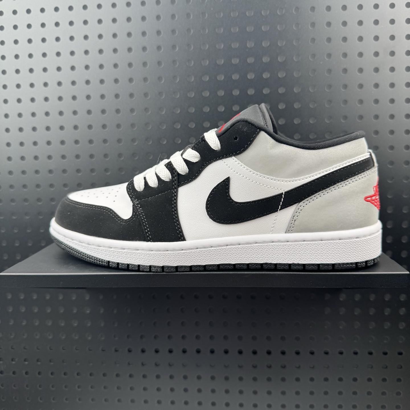 乔丹Air Jordan 1 Low AJ1 乔1 低帮复古文化休闲运动篮球鞋 货号: HF3148 106 (07)