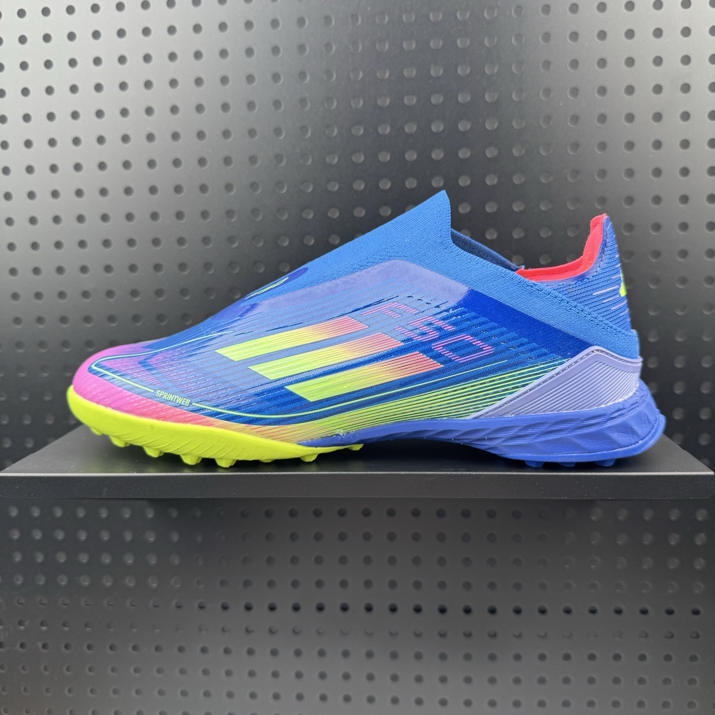 adidas F50 League 舒适百搭 耐磨 足球鞋 男女同款 蓝色 货号:JP7205 (24)