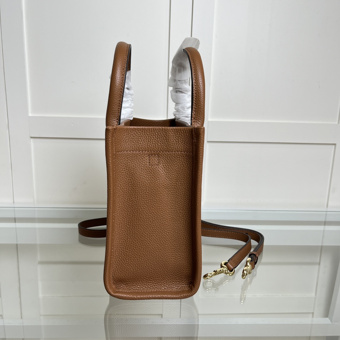 Marc Jacobs MJ新款女包琴谱包单肩斜挎小托特包手提包，尺寸：22*21*12