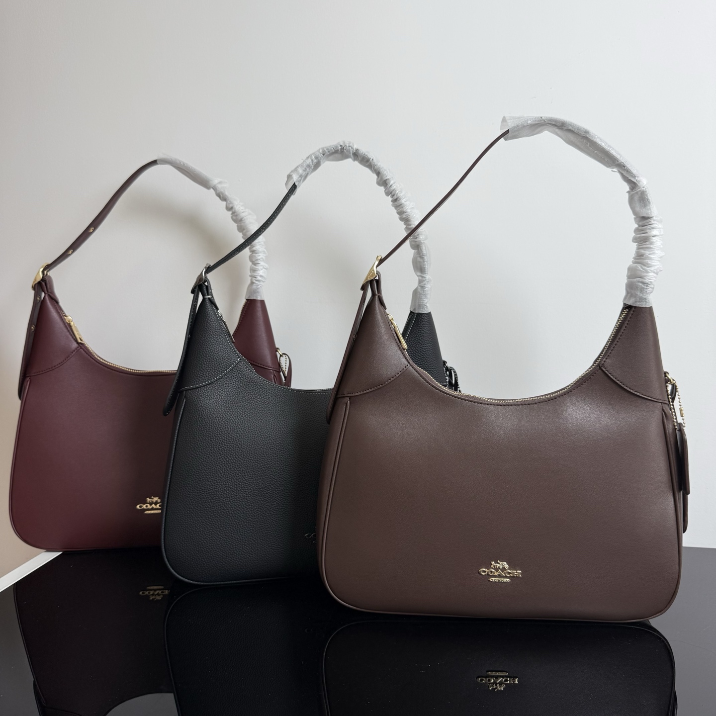 Coach New four colors in stock