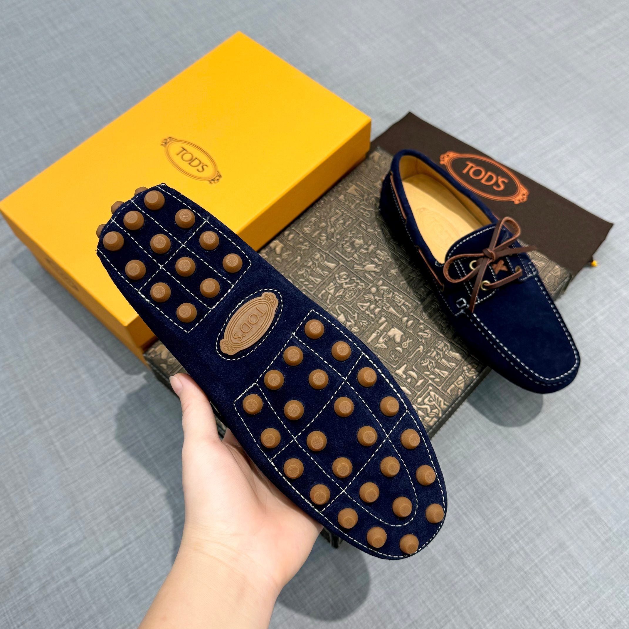 Precio de fábrica: [Tods] zapatos de soja para hombre Contra sincronización nueva calidad de gama al