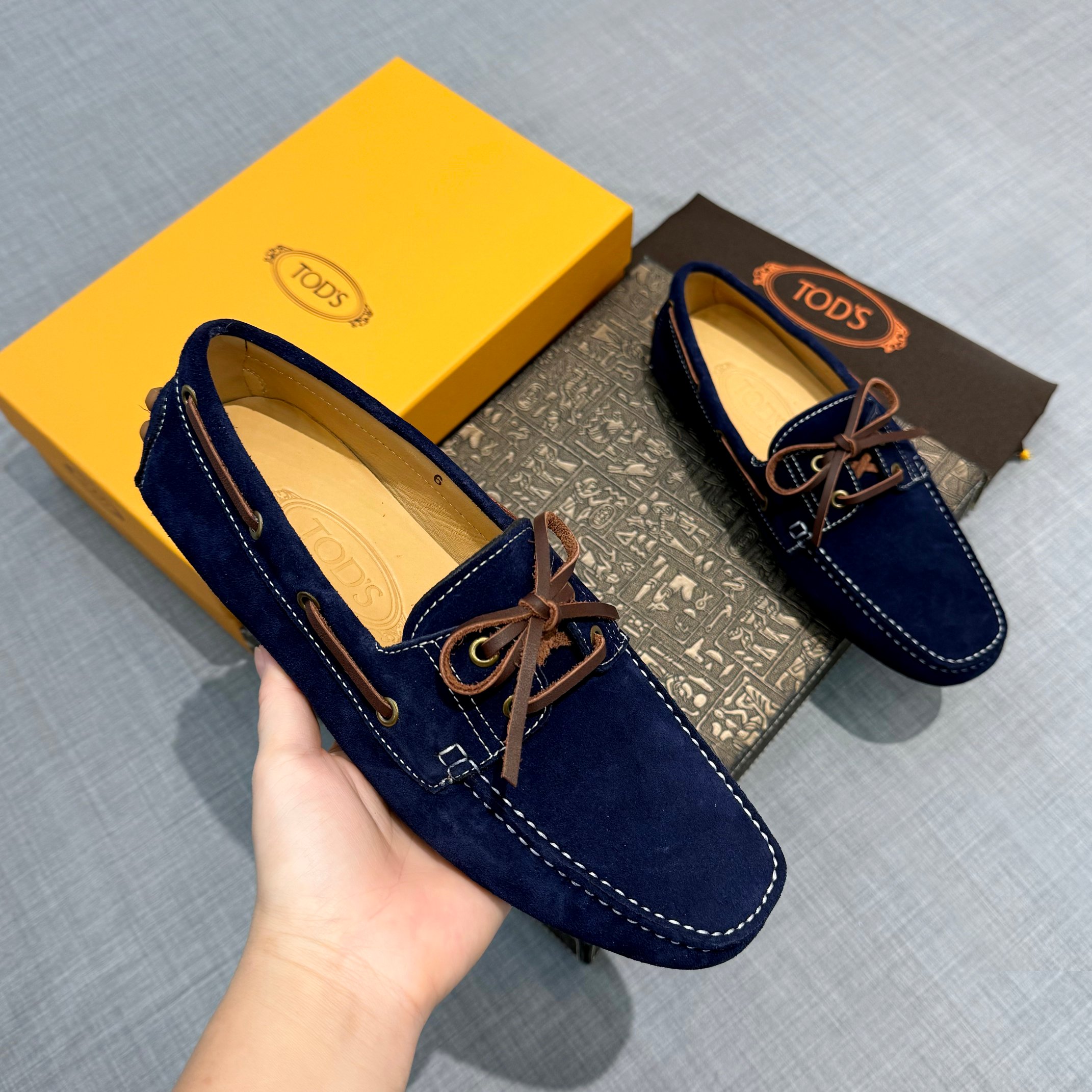 Precio de fábrica: [Tods] zapatos de soja para hombre Contra sincronización nueva calidad de gama al