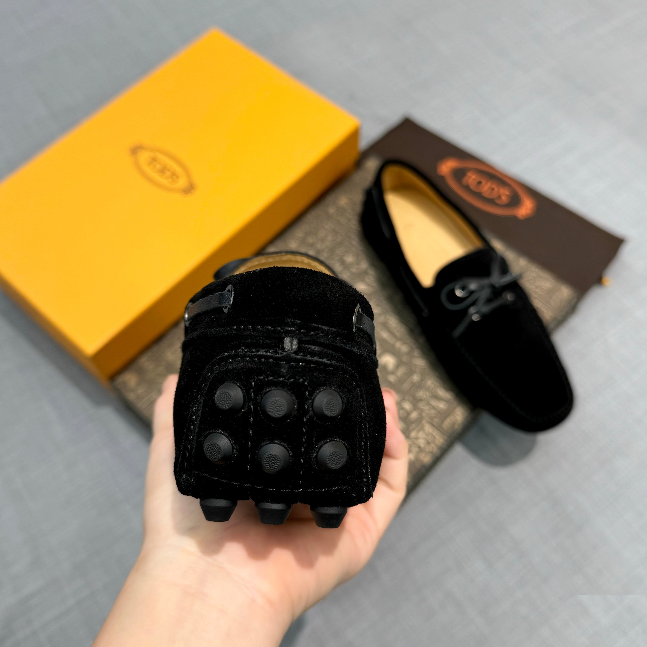 Precio de fábrica: [Tods] Zapatos de soja para hombre Contador sincrónico nueva calidad de gama alta