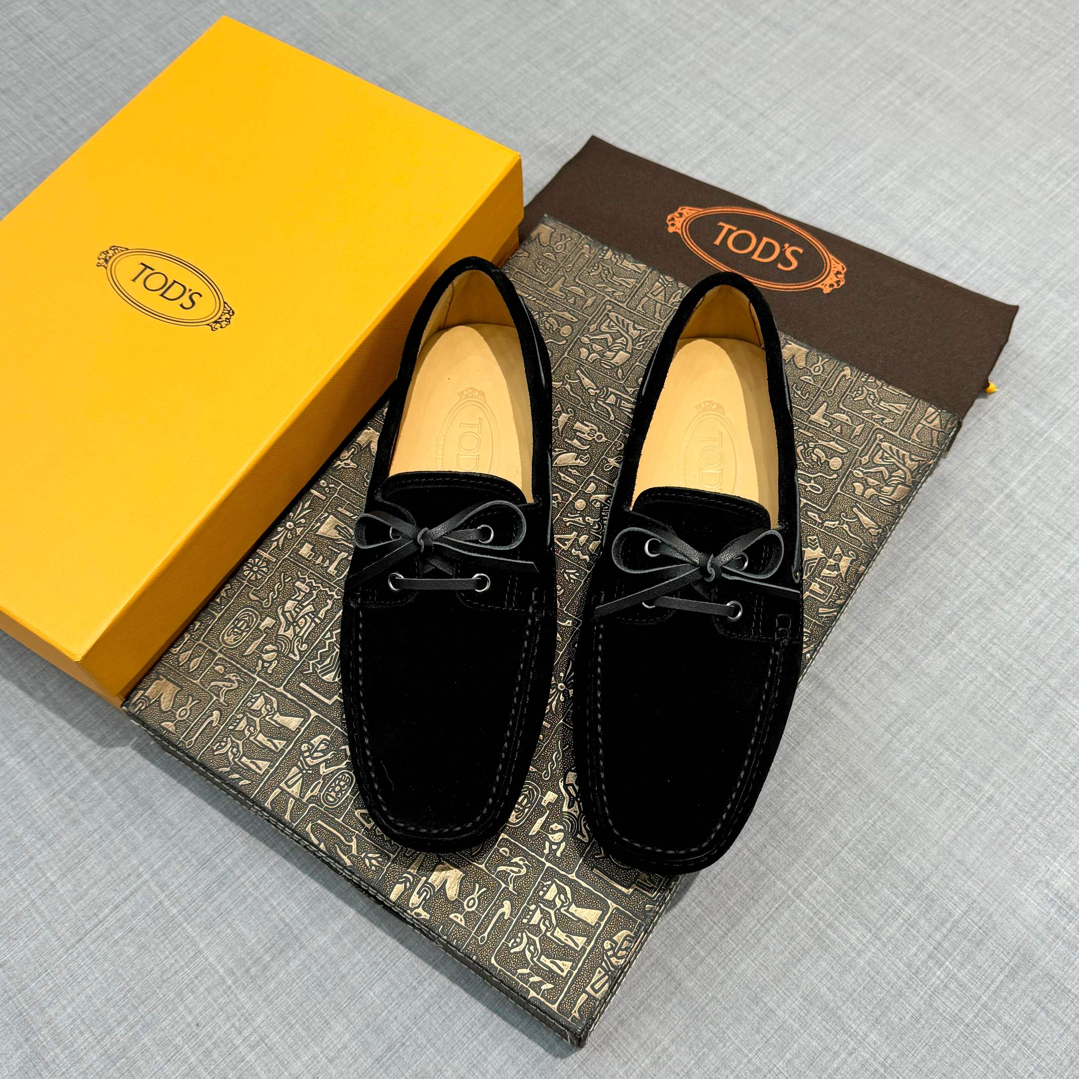 Precio de fábrica: [Tods] Zapatos de soja para hombre Contador sincrónico nueva calidad de gama alta