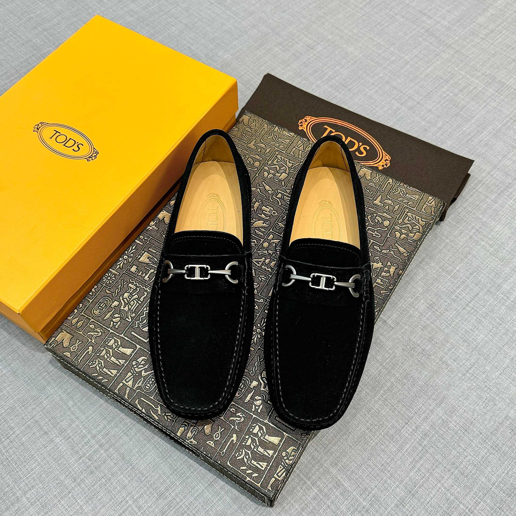 PRECIO DE FÁBRICA: [Tods] zapatos de soja de los hombres Contador sincrónico nueva calidad de gama a