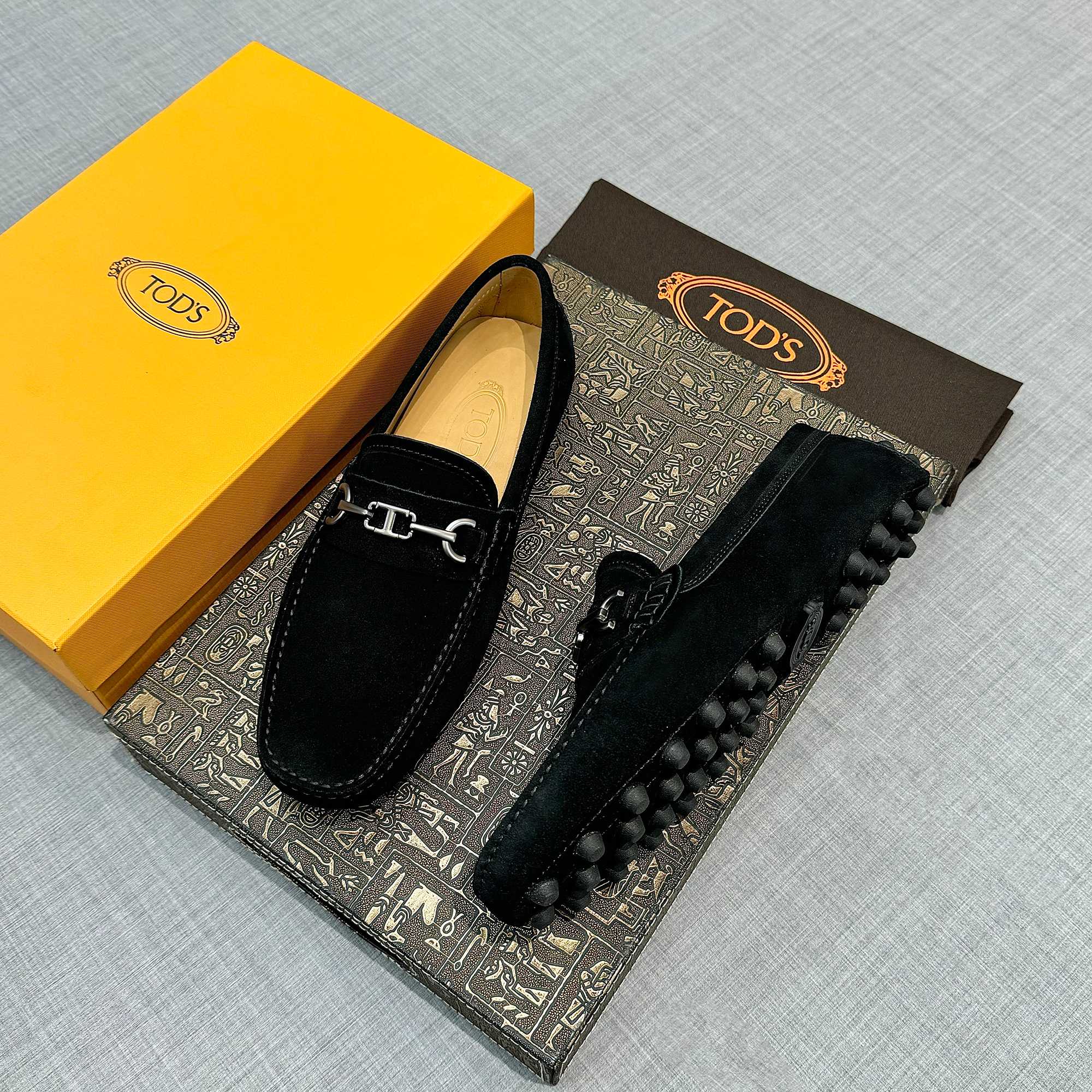 PRECIO DE FÁBRICA: [Tods] zapatos de soja de los hombres Contador sincrónico nueva calidad de gama a