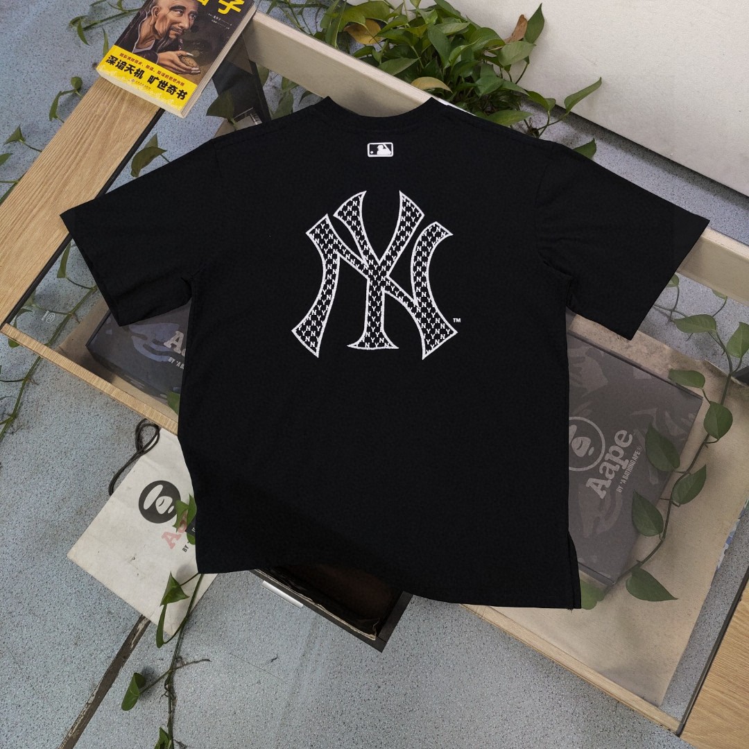 MLB Yankees Camiseta de Manga Corta con Logo Bordado para Hombre y Mujer 5 a1741535741294 7883