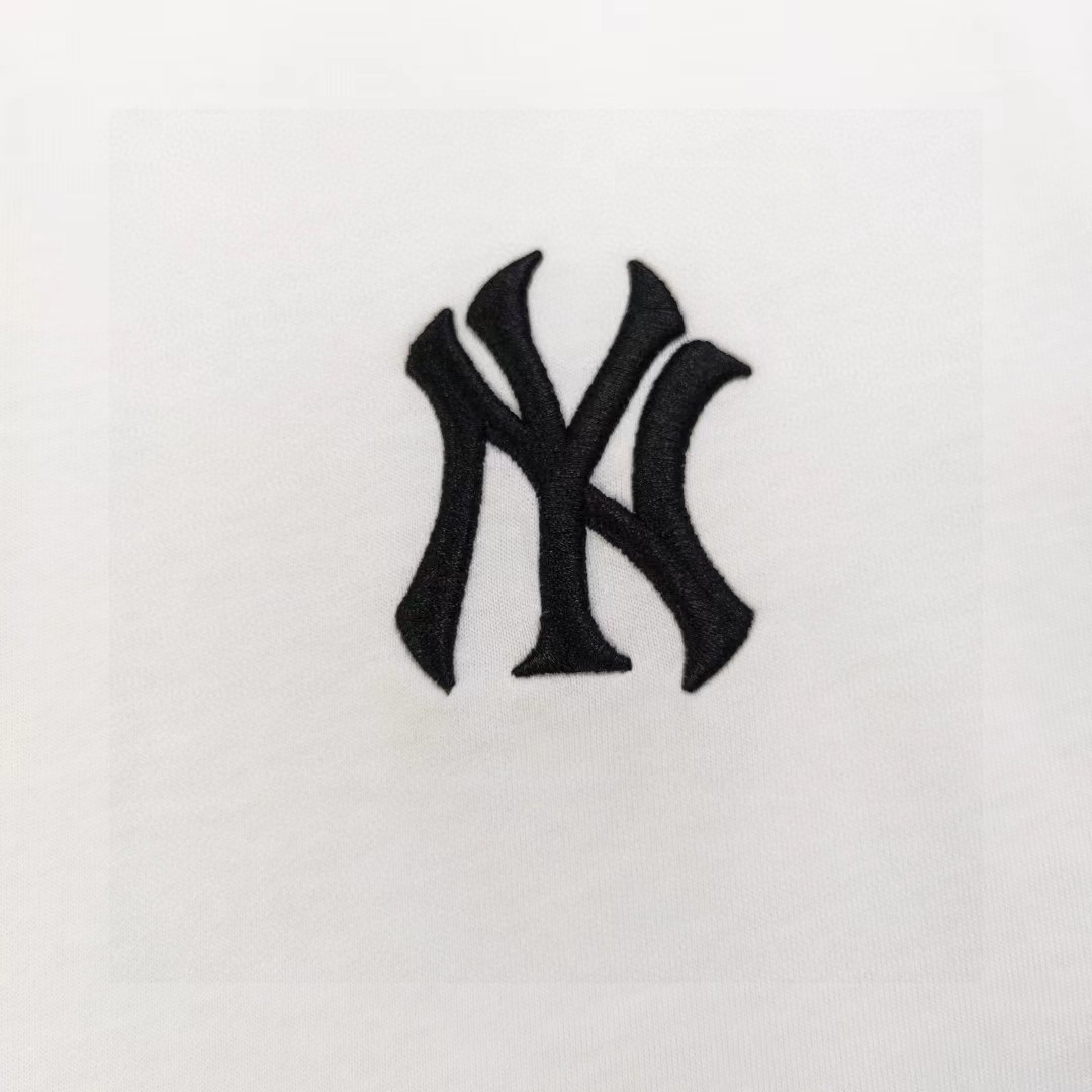 MLB Yankees Camiseta de Manga Corta con Logo Bordado para Parejas 6 a1741535932459 2452