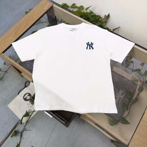 MLB New York Yankees Embroidered Logo Short Sleeve T-Shirt - Casual Couple Tee 1 MLB New York Yankees Embroidered Logo Short Sleeve T-Shirt – Casual Couple Tee