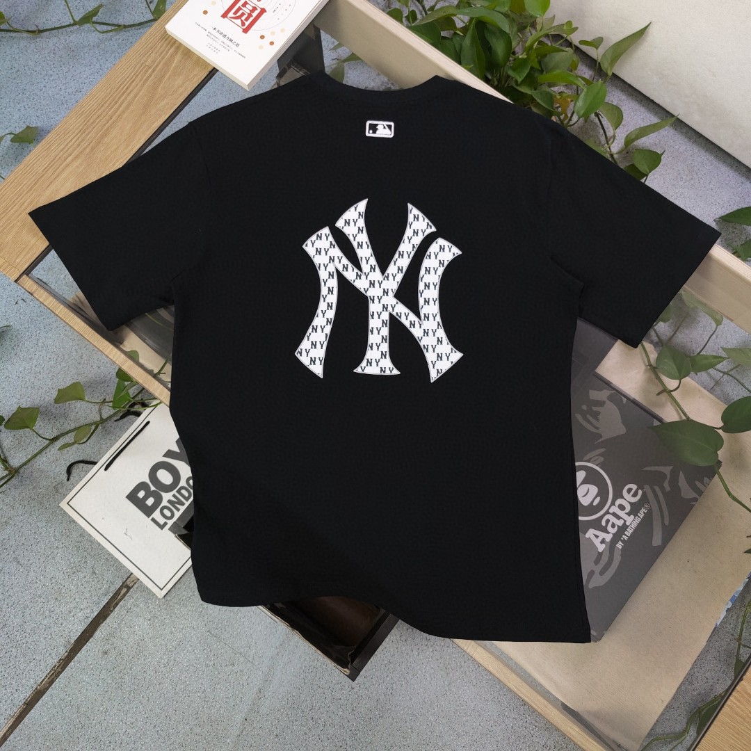 Camiseta MLB Yankees NY Clásica Bordada Logo, Algodón Suave y Cómoda 5 a1741536076331 3258