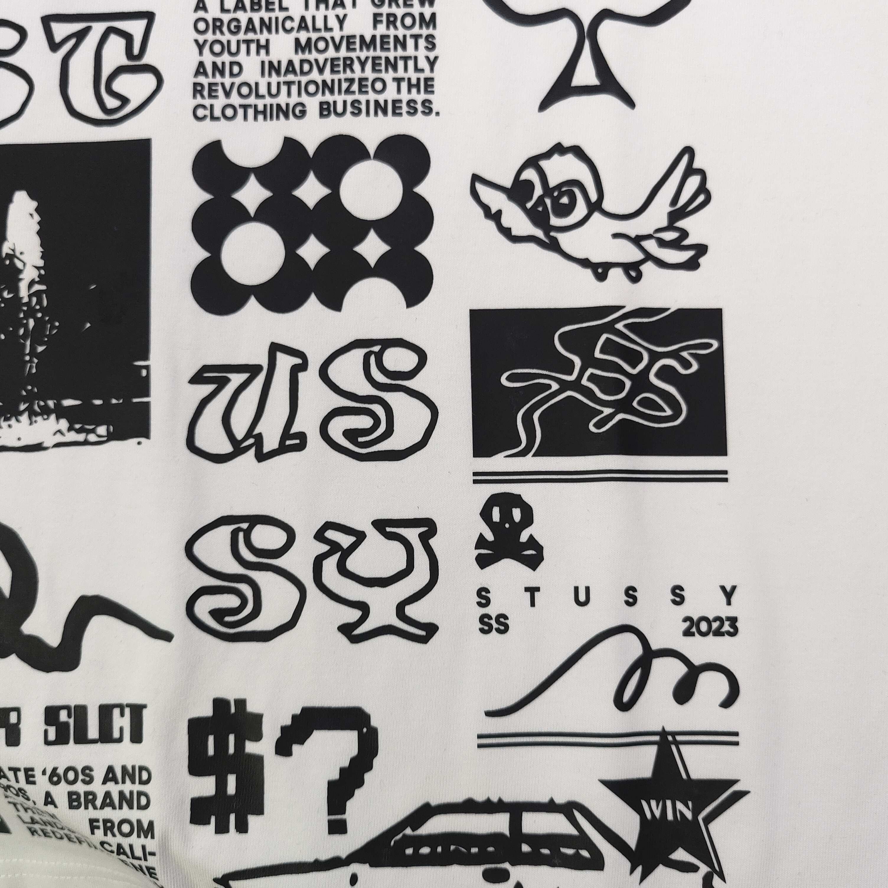 Stussy Camiseta de Manga Corta con Estampado Completo para Hombre y Mujer 9 a1743957903250 8683