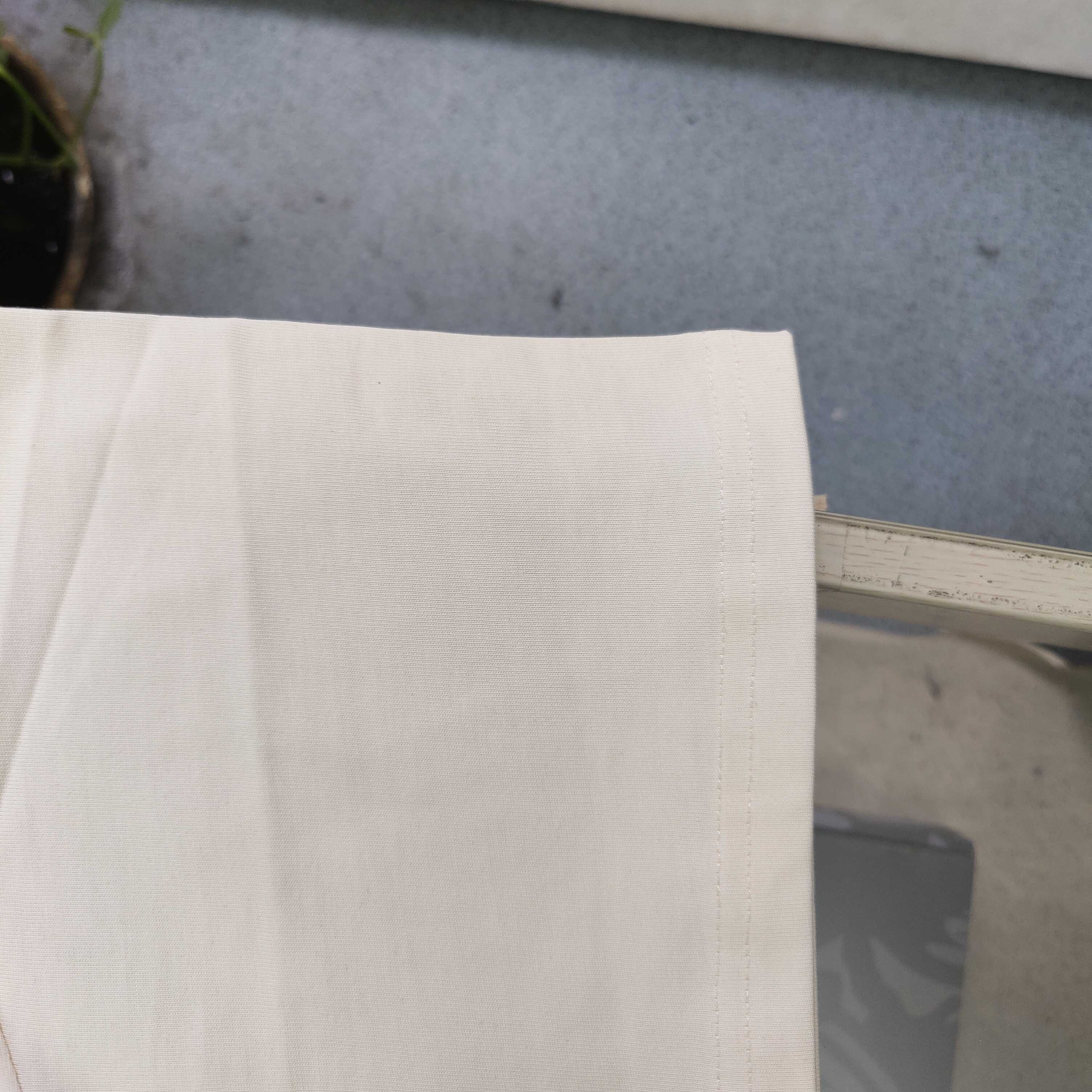 💰85
【款号：Cx3305B】高版本
2025新款Burberry巴宝莉小徽标战马骑士logo图案绣花休闲情侣宽松短袖T恤，独一无二的活性环保面料染色，32支双纱精梳纯棉爽滑手感，纯棉不起球不起毛，面料采用270克重的纯棉双纱爽滑面料，质量保证、定制面料、定制定染，欢迎对比质量，男女同款！
颜色：杏色
尺码：XS-L 
    衣长 胸围 袖长 肩宽
XS   70   110   18.5   58.5
S    72   114    19     60
M    74   118   19.5   61.5
L    76   122    20    63