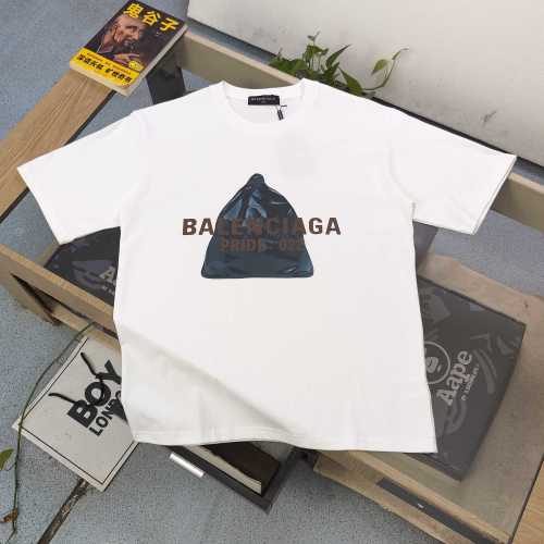 Balenciaga Trash Bag Logo Print Short Sleeve T-Shirt Casual Couple Tee 1 Balenciaga Trash Bag Logo Print Short Sleeve T-Shirt Casual Couple Tee