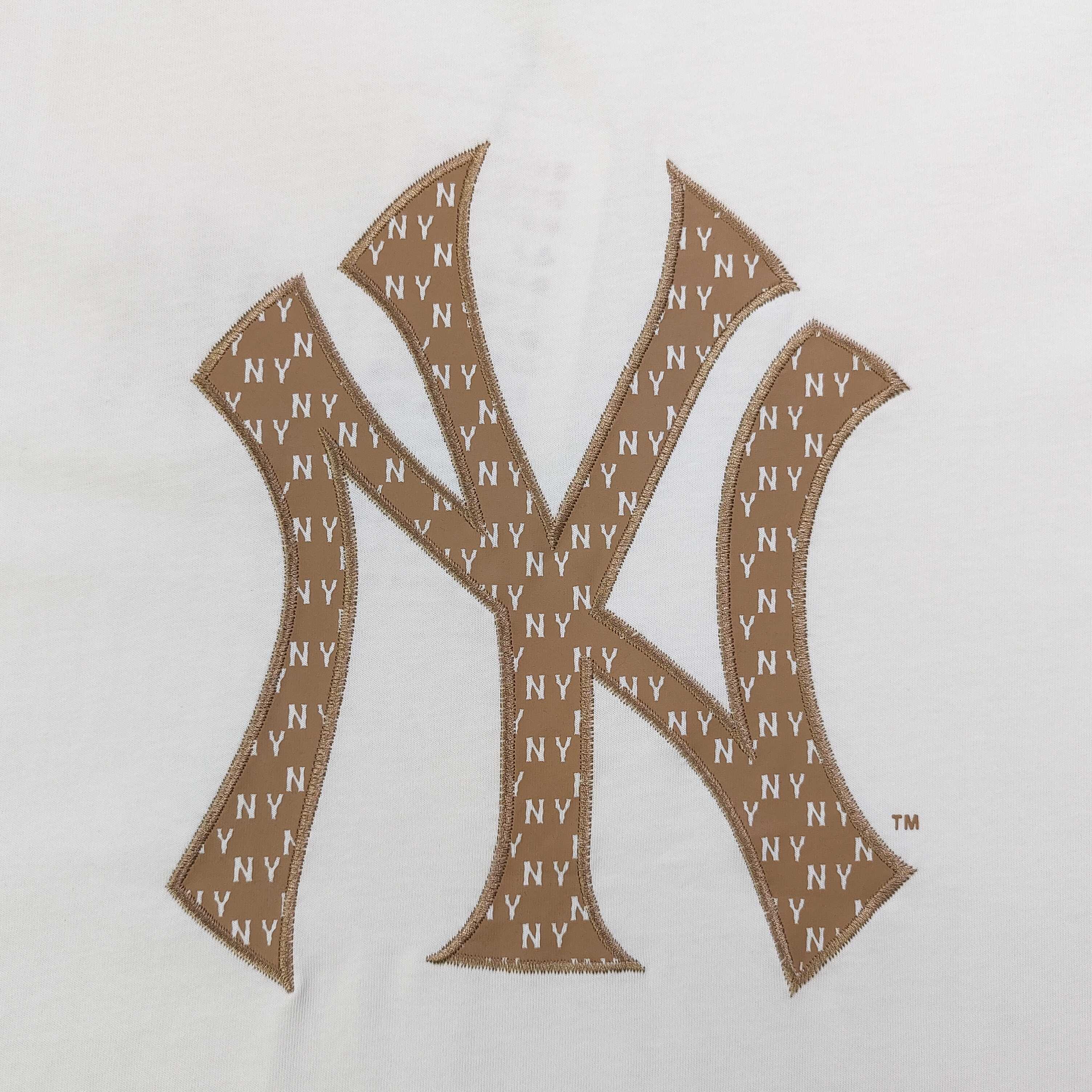 Camiseta MLB Yankees NY Bordado Vintage Logo, Algodón Suave y Cómoda 8 a1746883863345 8832