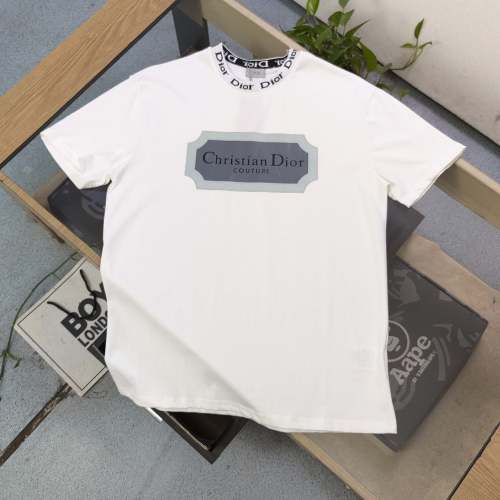 Dior Cotton Jersey T-Shirt with Dior Signature, Couple Round Neck Short Sleeve 1 Dior Cotton Jersey T-Shirt with Dior Signature, Couple Round Neck Short Sleeve