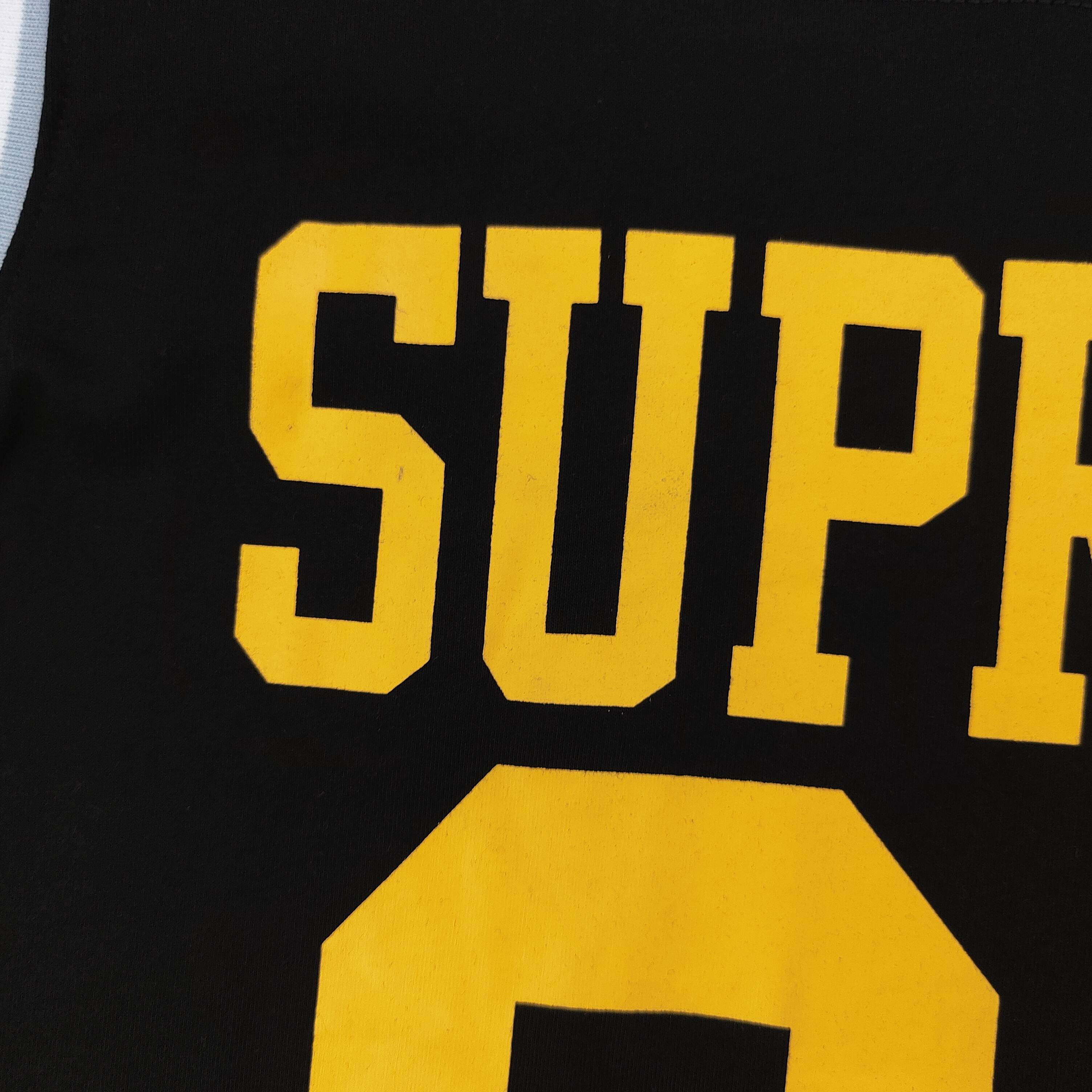 Supreme Weeki8 Split S/S Football Top Camiseta de Manga Corta para Hombre 6 a1749949369372 5372