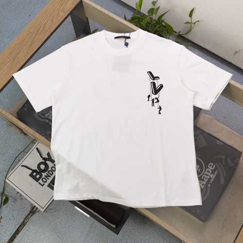 Louis Vuitton Parachute Logo Print Casual Crew Neck Short Sleeve T-Shirt 1 Louis Vuitton Parachute Logo Print Casual Crew Neck Short Sleeve T-Shirt