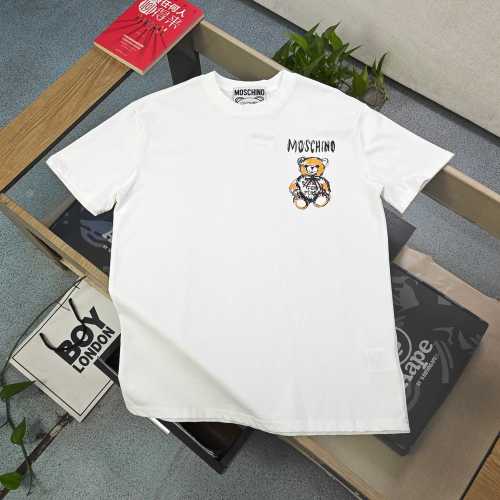 Moschino Small Logo Teddy Bear Print Short Sleeve T-Shirt for Men and Women 1 Moschino Small Logo Teddy Bear Print Short Sleeve T-Shirt for Men and Women