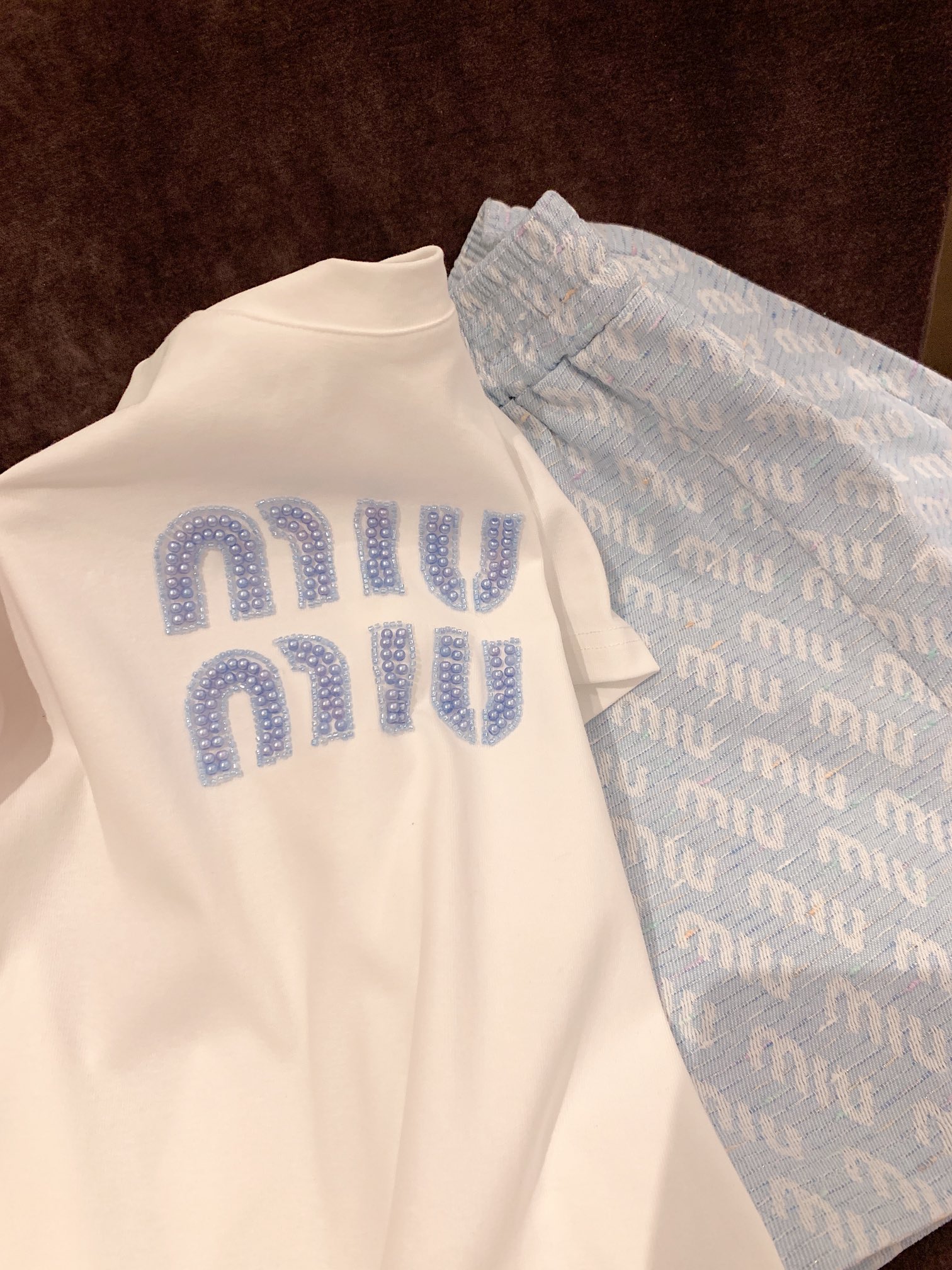 Miu Miu Women's Beaded Set - Loose Fit, Stylish Look 9 i1744685477 850 8