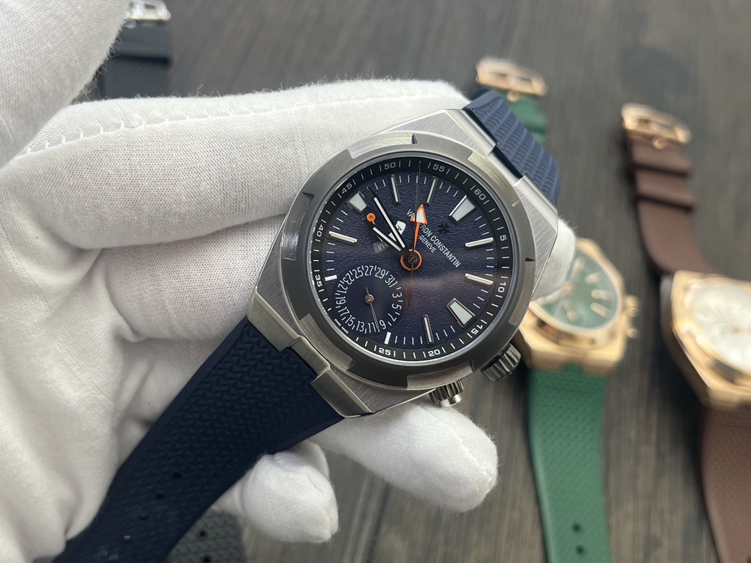 Vacheron Constantin Overseas 7920V Automatic Blue Dial Rubber Strap Watch 3 i1728229237 176 6