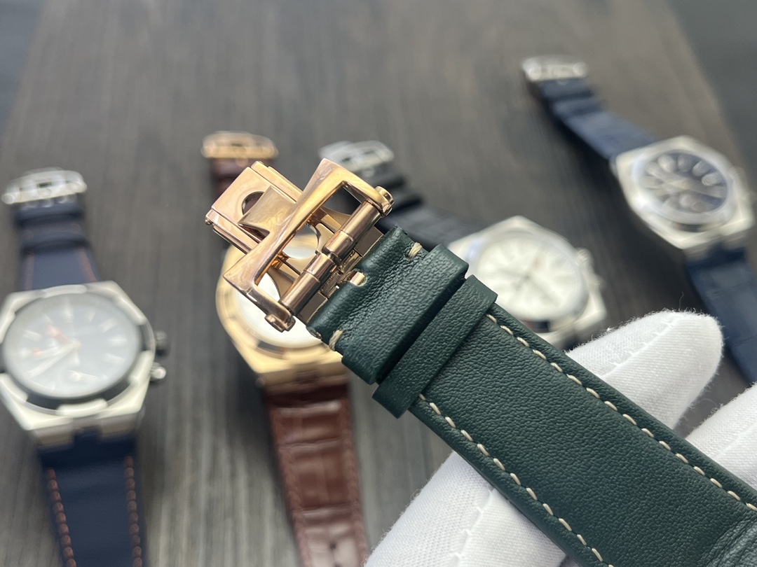 Vacheron Constantin Overseas 7920V Green Dial Rose Gold Automatic Men's Watch 9 i1728229392 3082 4