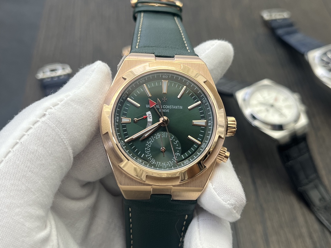 Vacheron Constantin Overseas 7920V Green Dial Rose Gold Automatic Men's Watch 3 i1728229392 7845 1