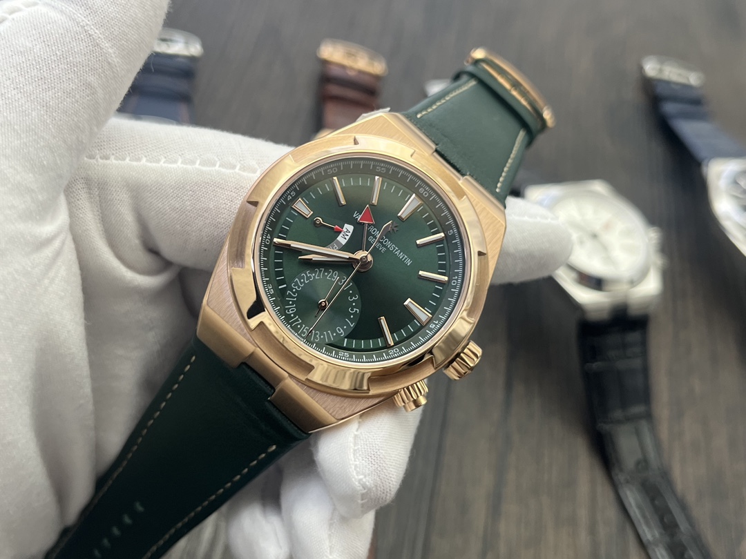 Vacheron Constantin Overseas 7920V Green Dial Rose Gold Automatic Men's Watch 4 i1728229392 9845 8
