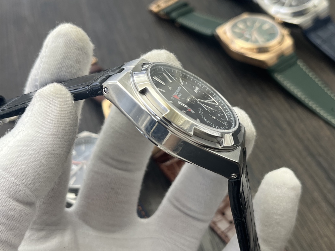 Vacheron Constantin Overseas 7920V/210A-B334 Automatic Dual Time Zone Watch 5 i1728229526 2749 5