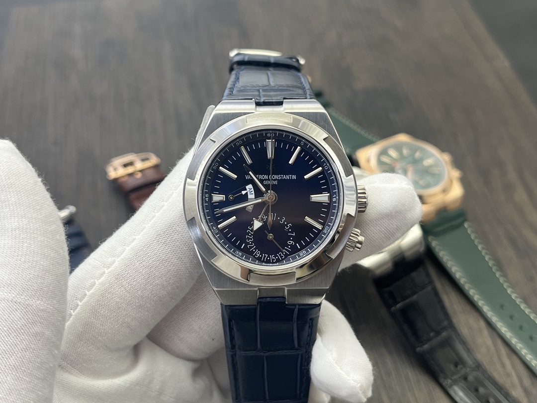 Vacheron Constantin Overseas 7920v/210A-B334 Series Automatic Men's Watch 3 i1728229592 3607 3