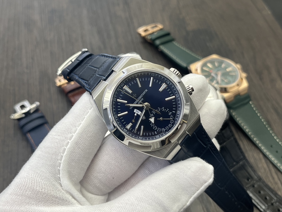 Vacheron Constantin Overseas 7920v/210A-B334 Series Automatic Men's Watch 2 i1728229592 7035 7