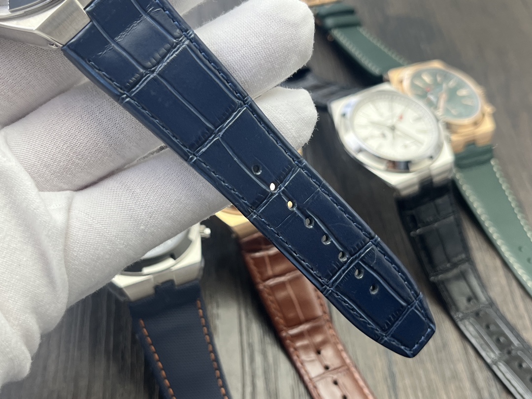 Vacheron Constantin Overseas 7920v/210A-B334 Series Automatic Men's Watch 10 i1728229592 7059 6