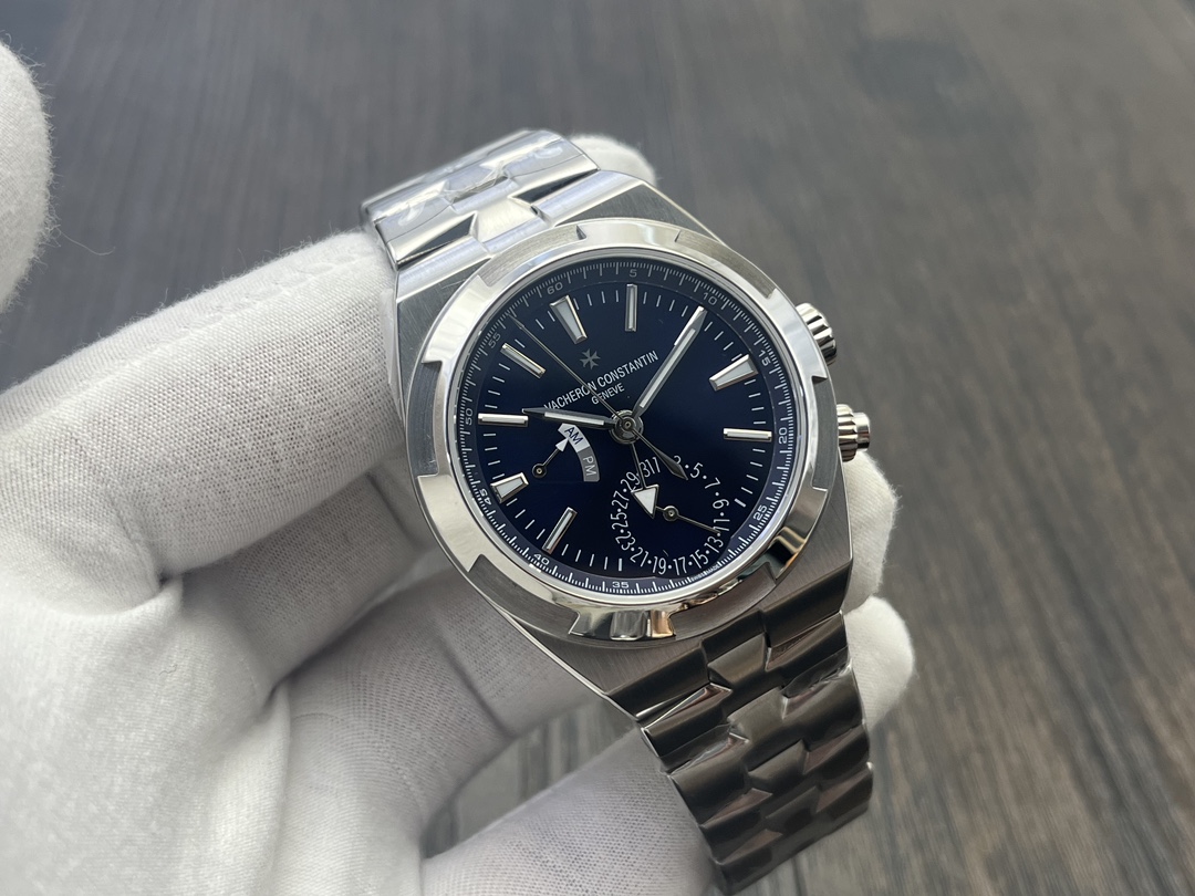 Vacheron Constantin Overseas 7920V Automatic Men's Watch, Stainless Steel 1 i1728229641 3961 5