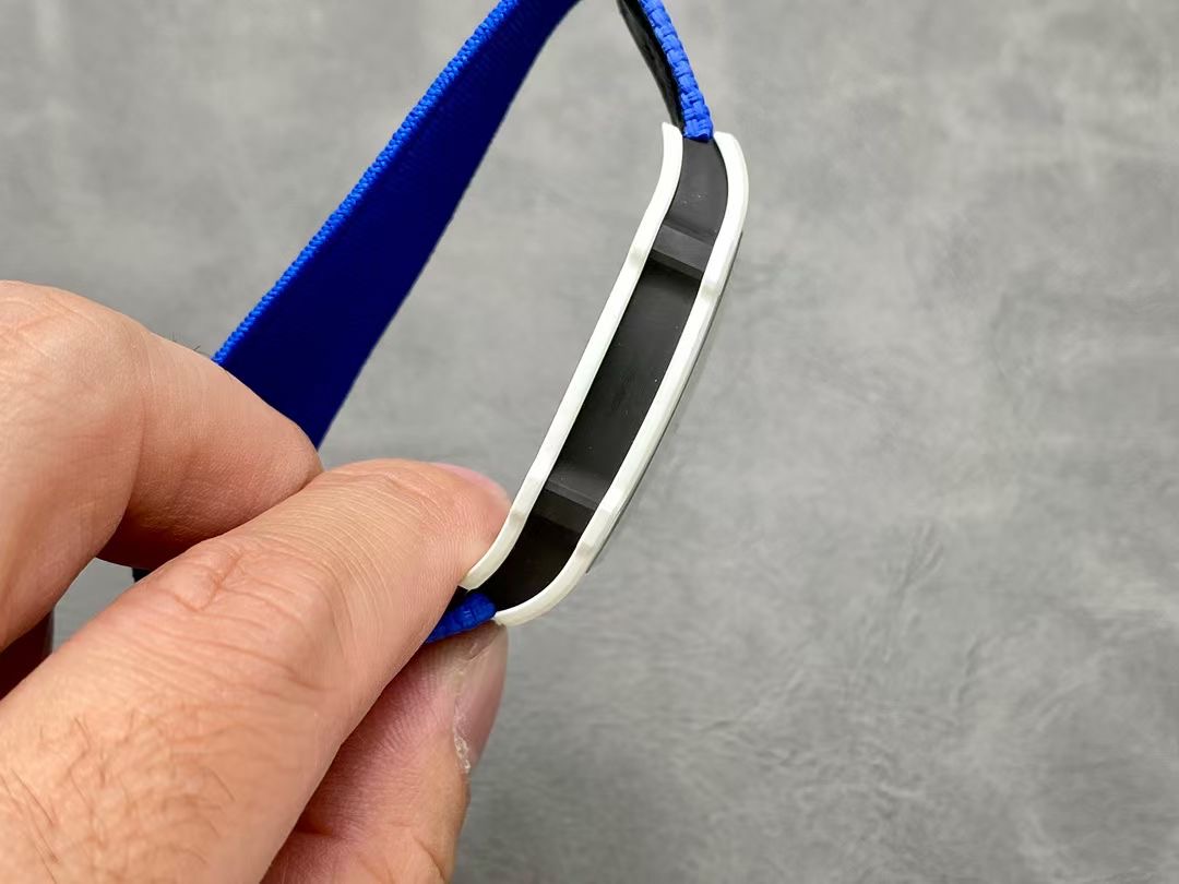 Richard Mille RM67-02 V3 Ultra-Thin White Case Blue Band Watch 8 i1738674605602 7036 0 6