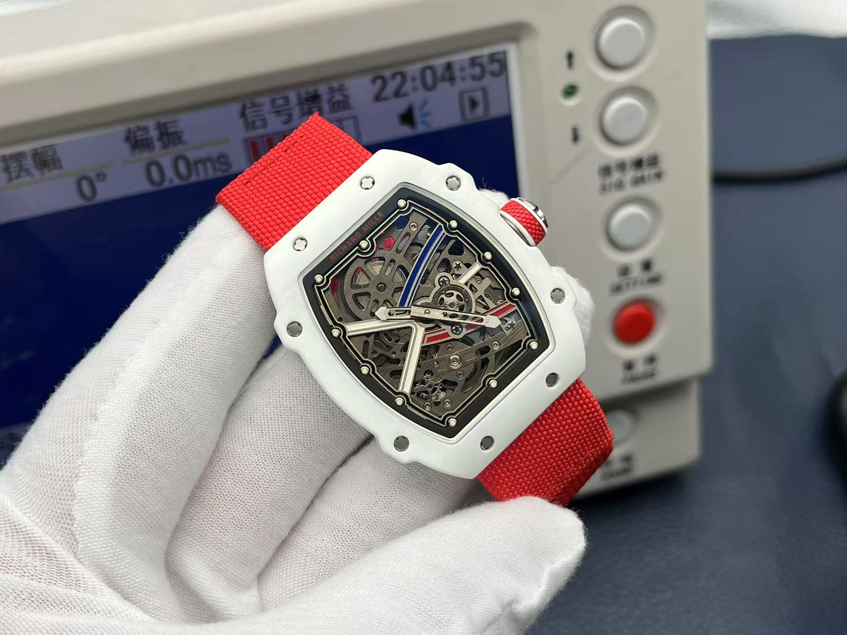 Richard Mille RM67-02 V3: Ultra-Thin, Lightweight, and Sporty Wristwatch 2 i1740197096006 3570 0 0