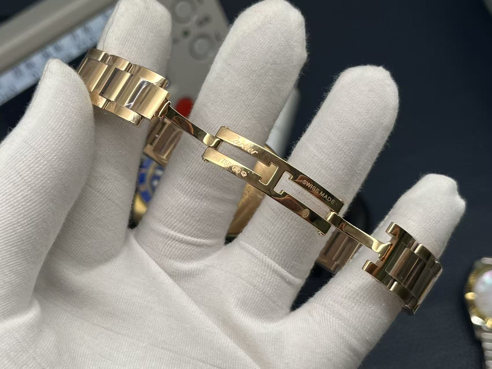 Cartier V9 Factory26重磅首发卡地亚快拆蓝气球全系列腕表 耀世登场