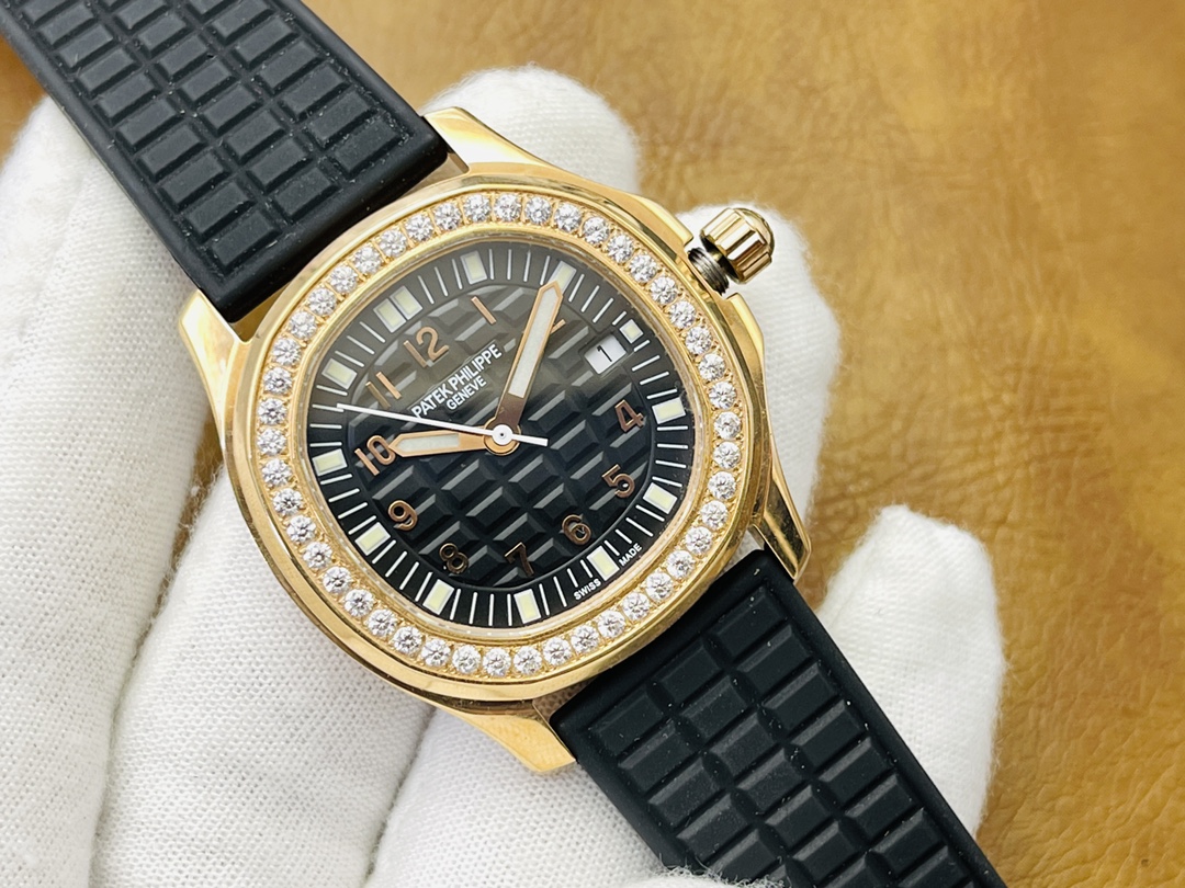 Patek Philippe Aquanaut Reloj Morado Incrustados con diamantes Caucho Vintage