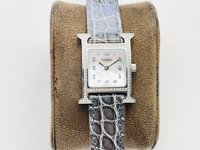 Hermes Copy
 Watch Blue Pink Set With Diamonds Calfskin Cowhide Crocodile Leather Fall/Winter Collection Quartz Movement Alligator Strap