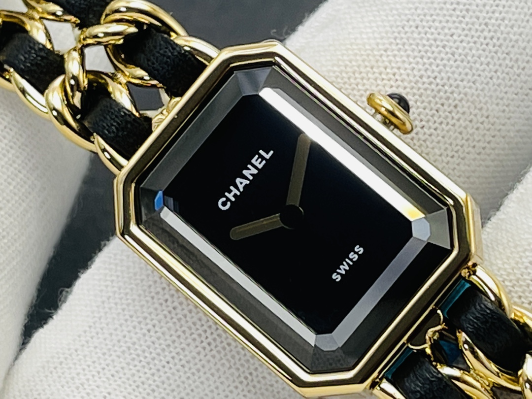 Chanel Zegarek Czarny Żółty Zestaw diamentów