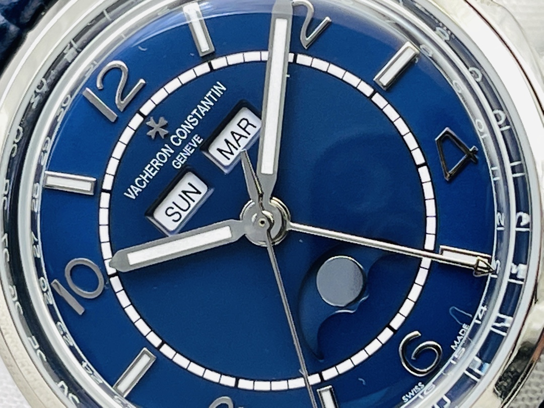 Vacheron Constantin Fiftysix Orologio da Polso Blu Platino Bianco Lucidatura Pelle di vitello bovina Vintage Cinturino in pelle