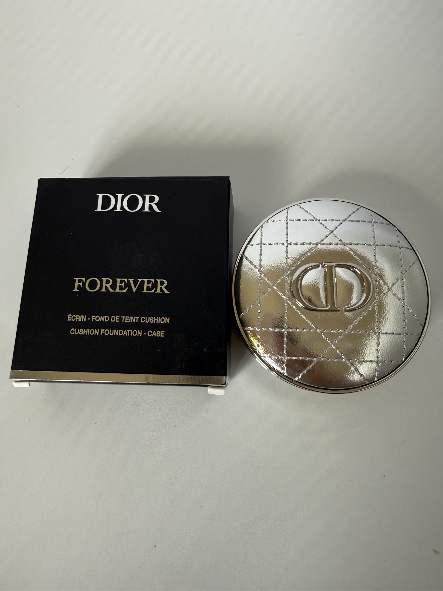 40！（Nota del pedido: cojín de cuero plateado Dior + tono） Cojín de cuero plateado Dior 13g. Tonos: 0N#, 1N#