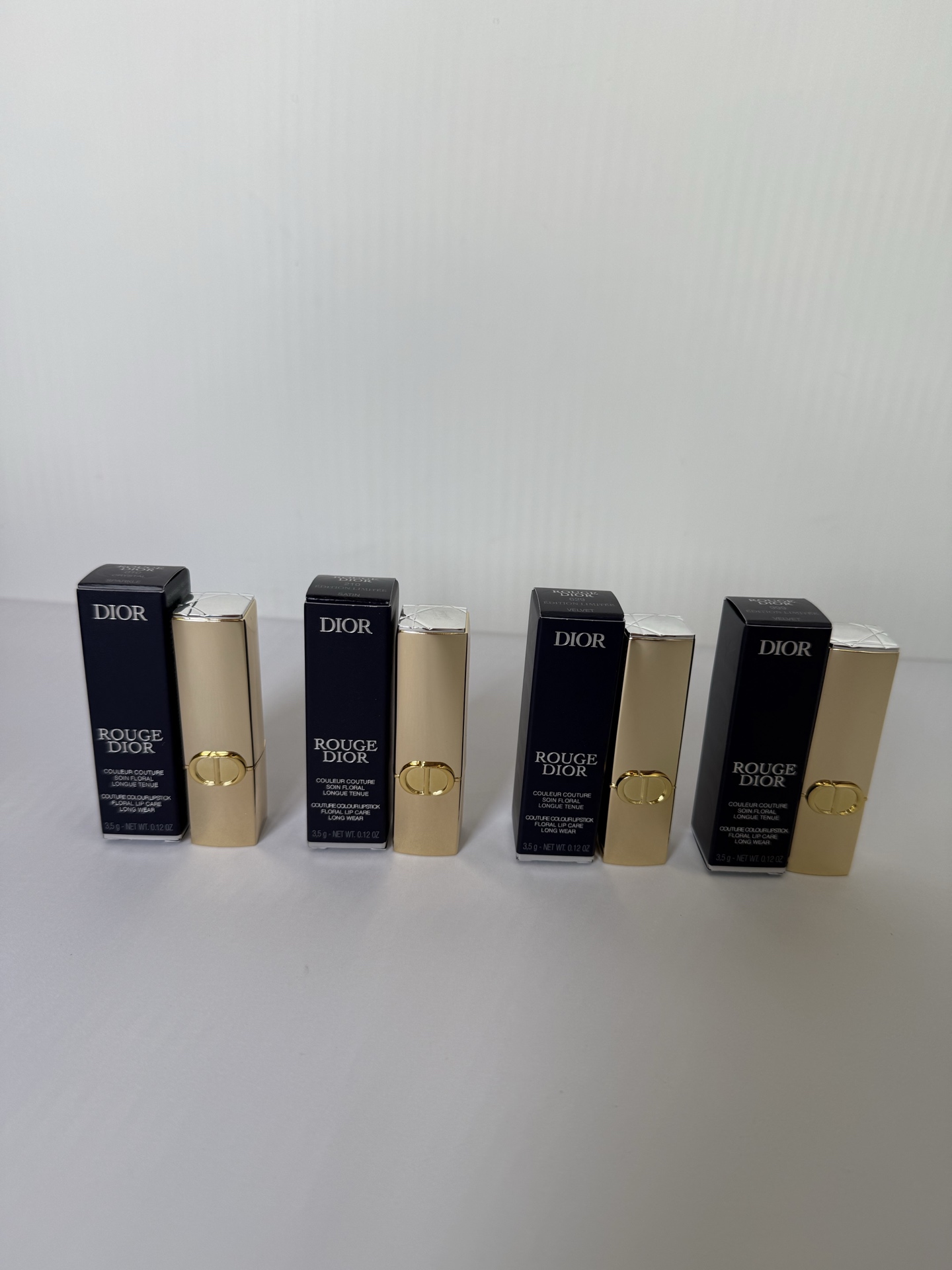 42! (Nota al hacer pedido: Nuevo lápiz labial de tubo dorado de Dior + tono) Nuevo lápiz labial de tubo dorado de Dior …