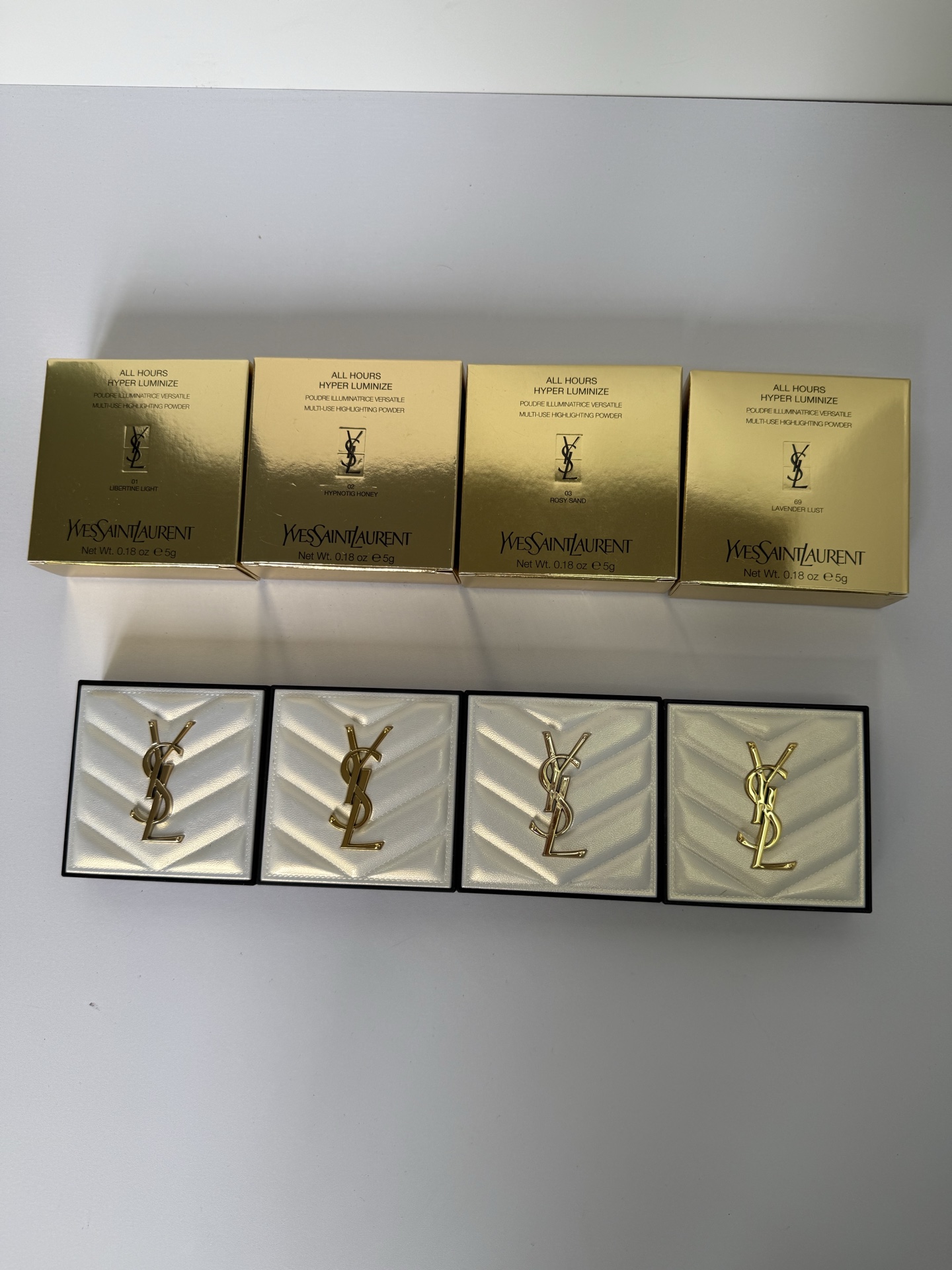 28 ¡Reabastecido! (Nota al hacer el pedido: YSL cuero polvo compacto versión 25 + tono) YSL polvo compacto de cuero bla…
