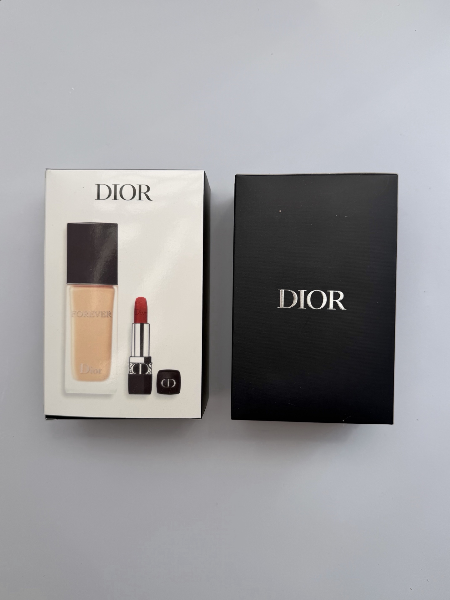 55. Set de dos piezas de base de maquillaje Dior 🔜 Calidad 1:1❗ Set de dos piezas de base de maquillaje Dior (incluye:…