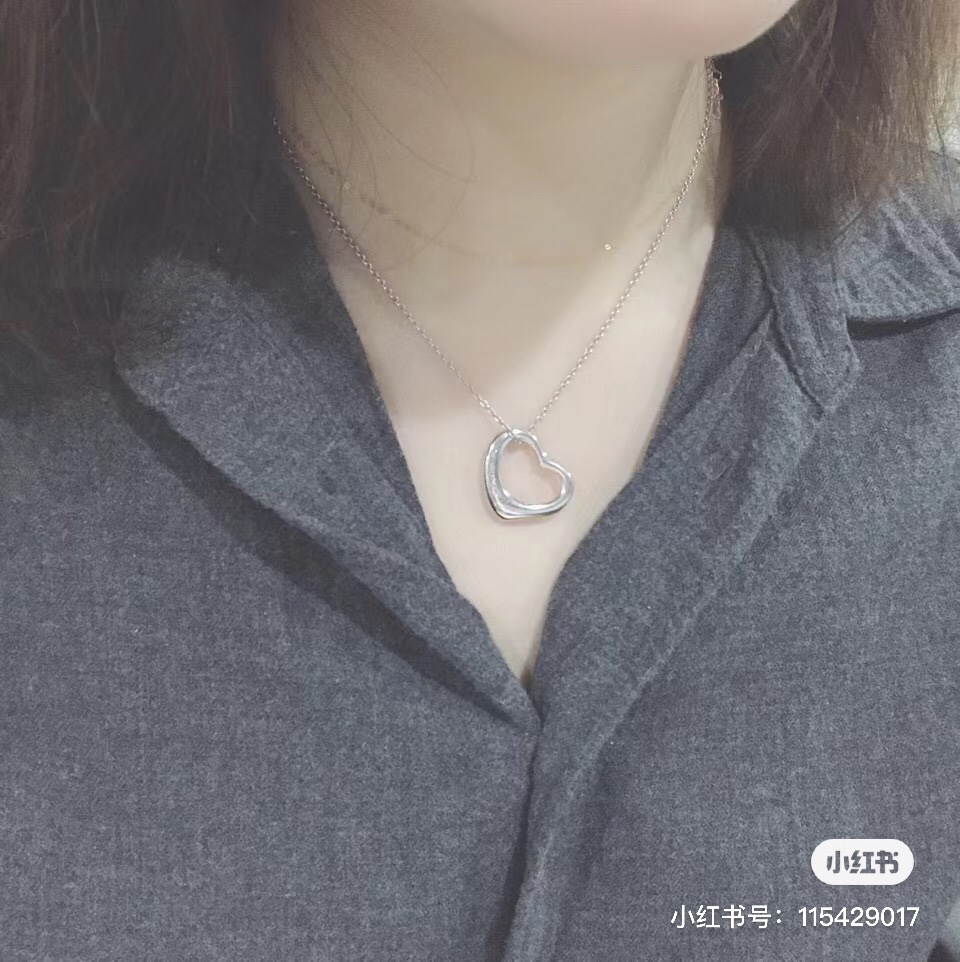 Tiffany & Co. 蒂芙尼简约爱心项链 925 银