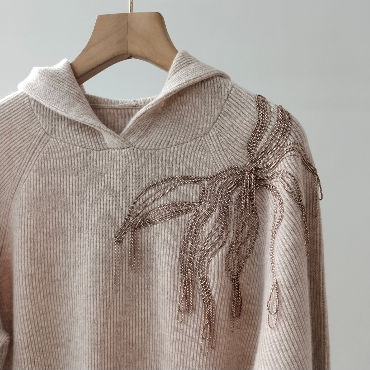 Fashionable Women's Cashmere Set with Tassel Chain Detail - Available in Two Colors 5 a1756603652228 3481