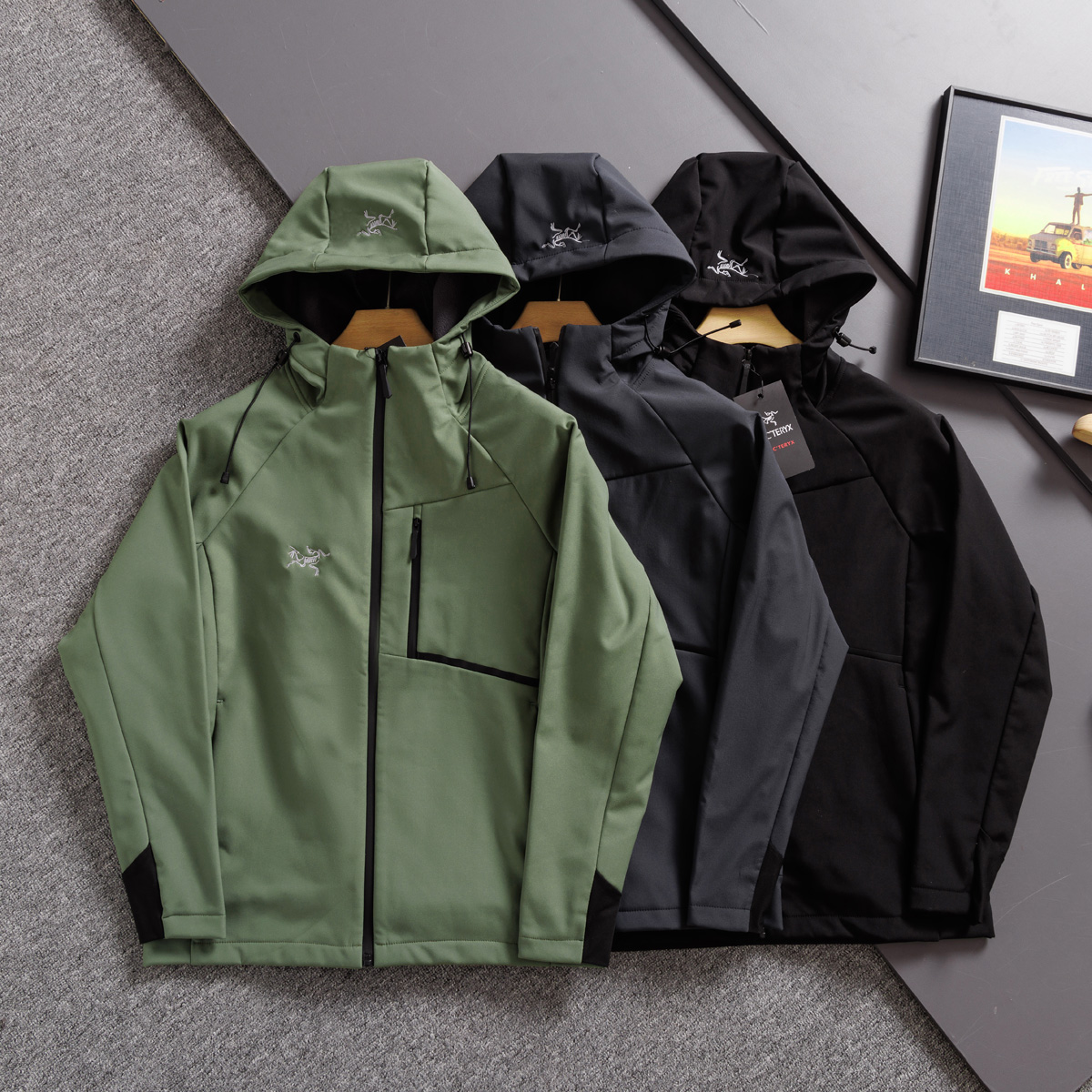 Arcteryx Waterproof Breathable Softshell Jacket, Outdoor Windproof Coat
