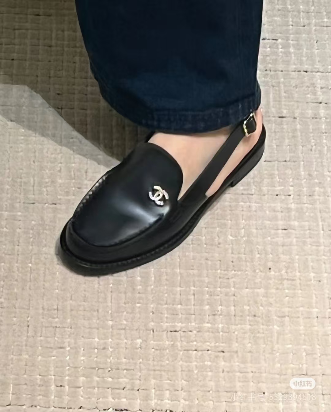 NO:168461,Demonstration picture of the foot, loafers, sandals, loafers, sandals19860909上脚示范图,乐福鞋凉鞋,loafers,sandals,Women's Shoes