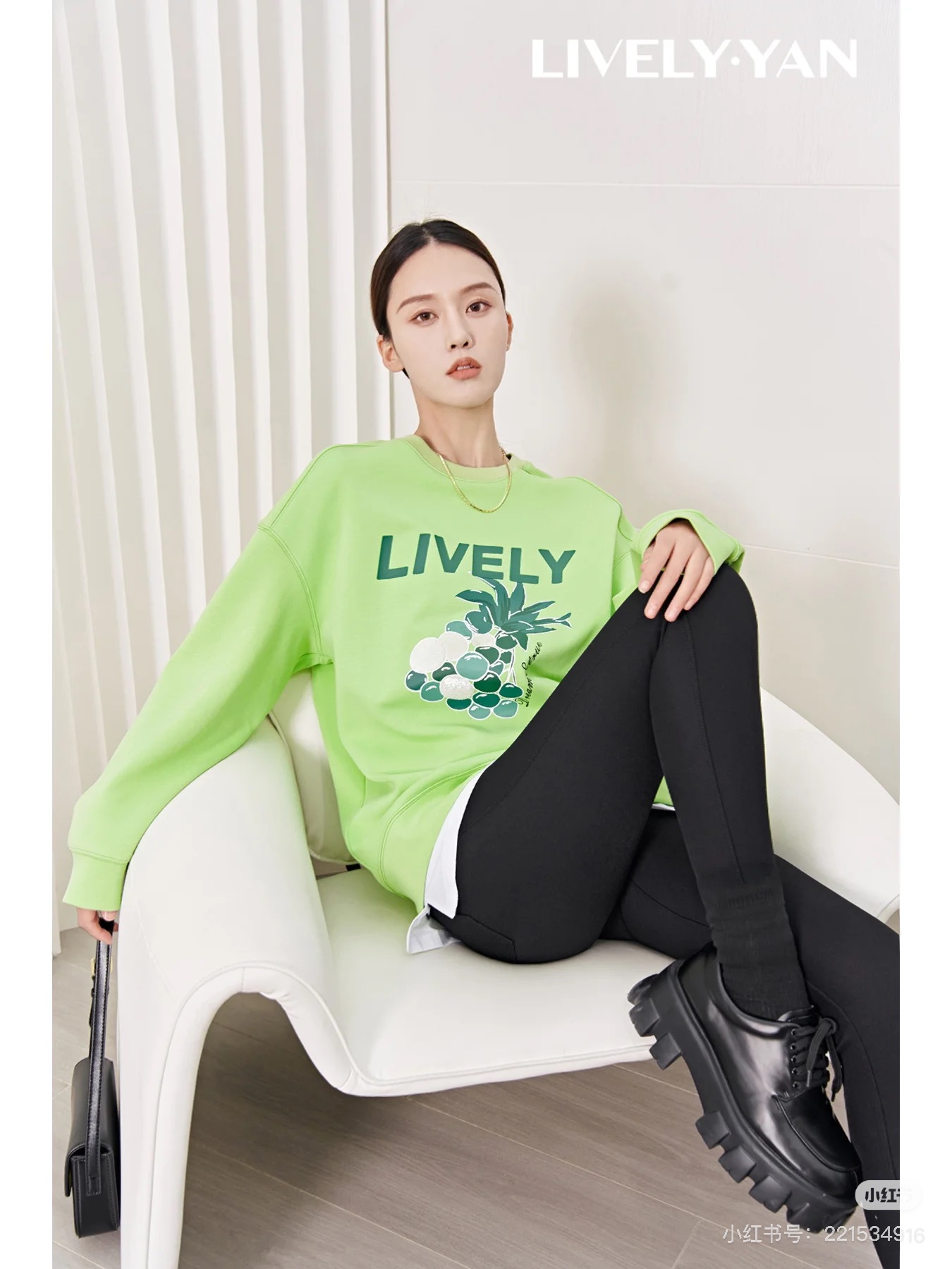 NO:164759,Footwear demonstration pictures, loafers, loafers19860909上脚示范图,乐福鞋,loafers,Women's Shoes