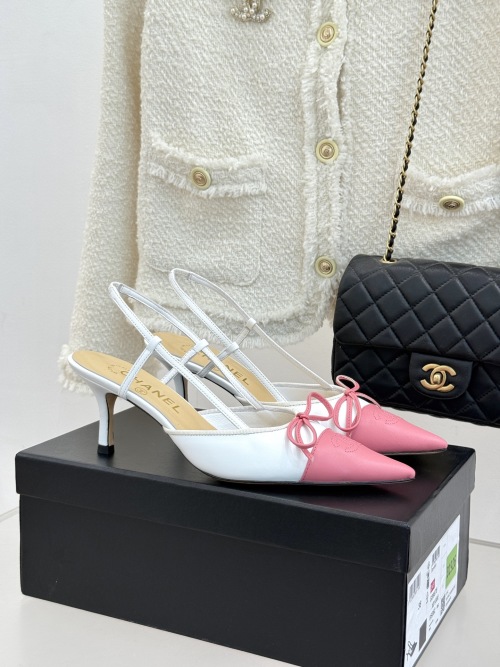 Chanel Vintage Bow Slingback Heels: Timeless Elegance in Every Step